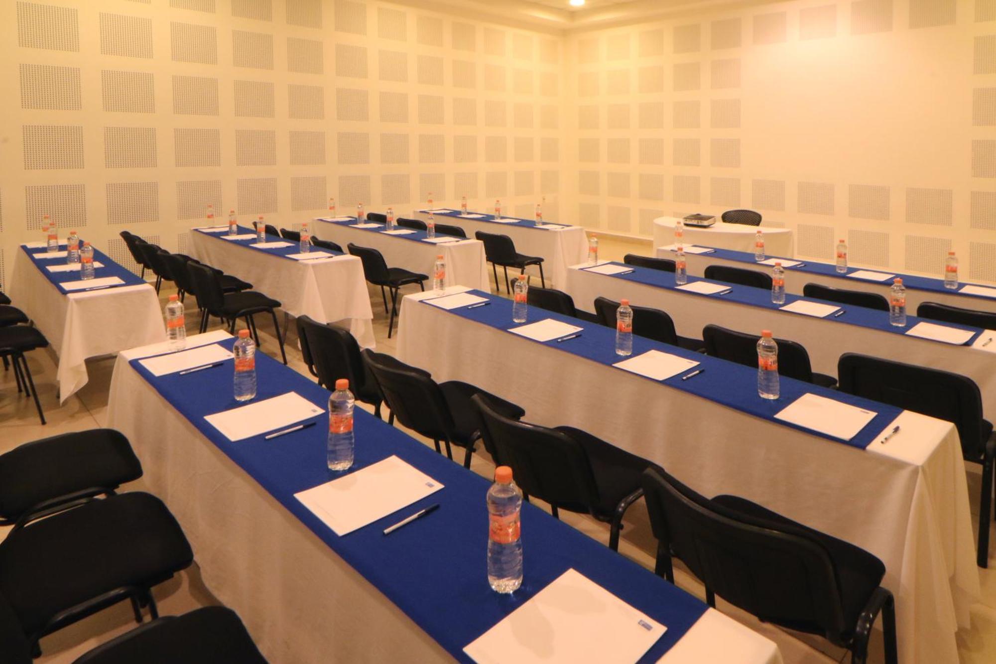 Holiday Inn Express Manzanillo By Ihg Bagian luar foto