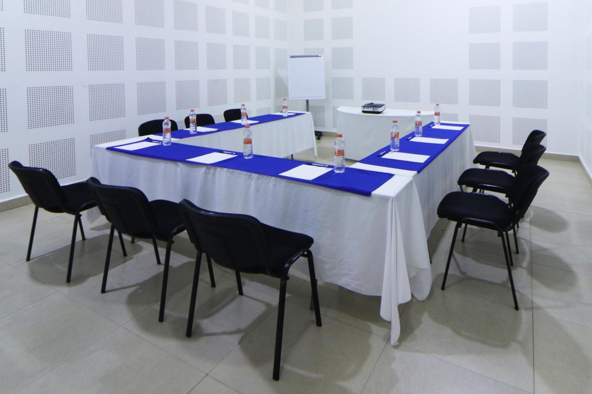 Holiday Inn Express Manzanillo By Ihg Bagian luar foto