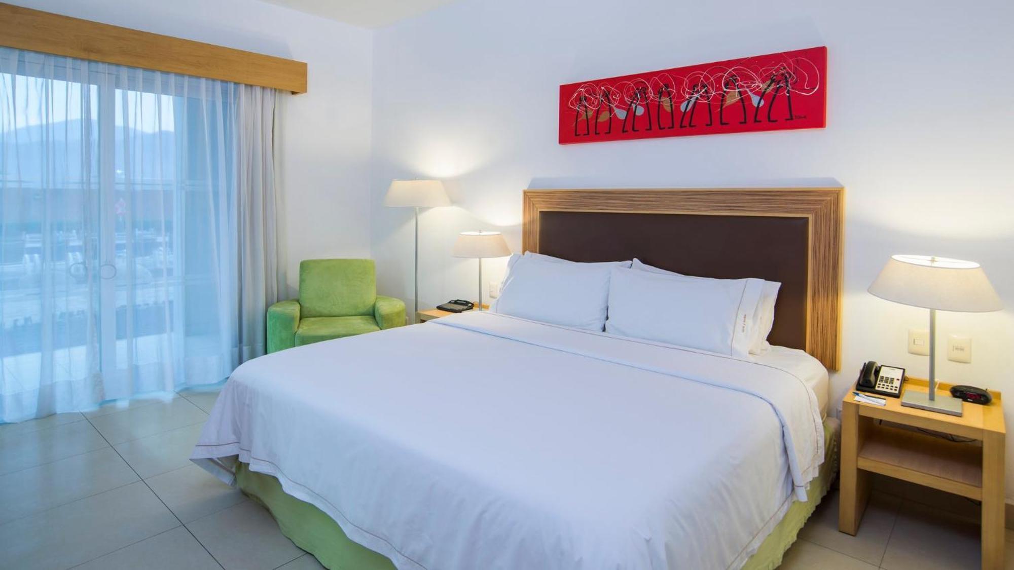 Holiday Inn Express Manzanillo By Ihg Bagian luar foto